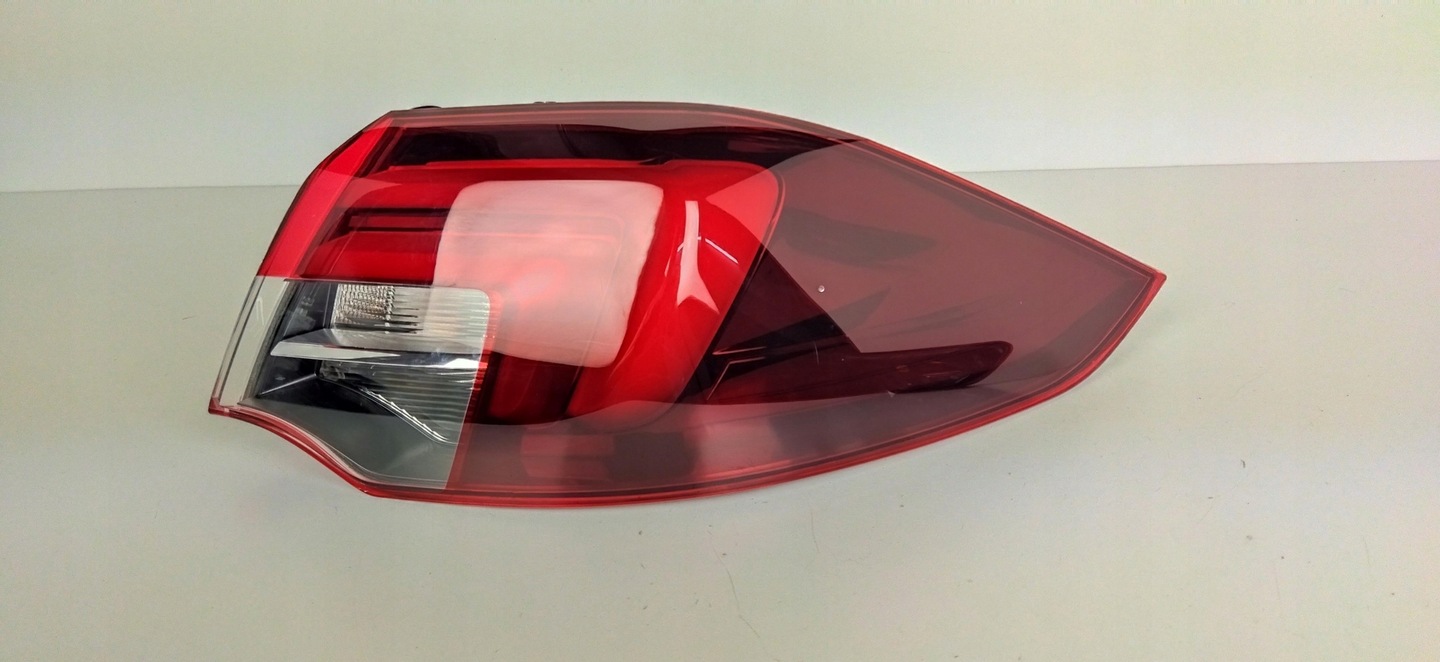PSA 39125836-STOP LAMBASI DIS SAG LED ORJINAL INSIGNIA B 17 > 39125836/-5733